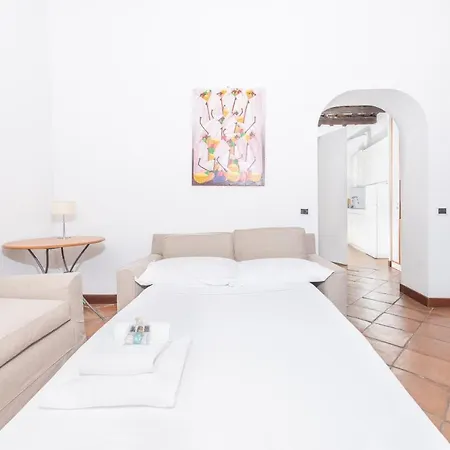 Stunning Campo De Fiori Apartment With Terrace Rome Exterior photo