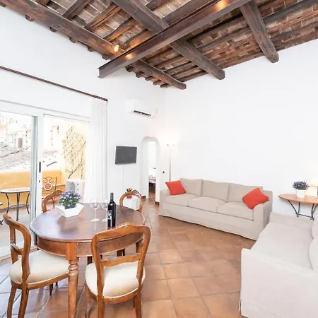 Stunning Campo De Fiori Apartment With Terrace Rome Exterior photo