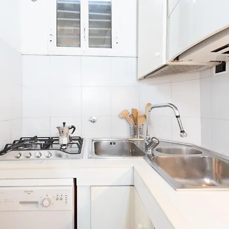 Stunning Campo De Fiori Apartment With Terrace Rome Exterior photo
