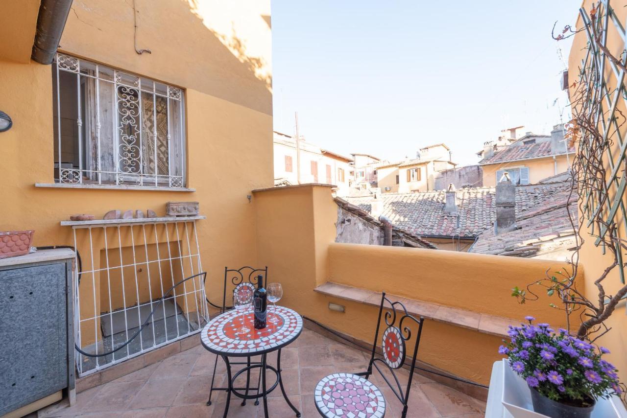 Stunning Campo De Fiori With Terrace Apartment *