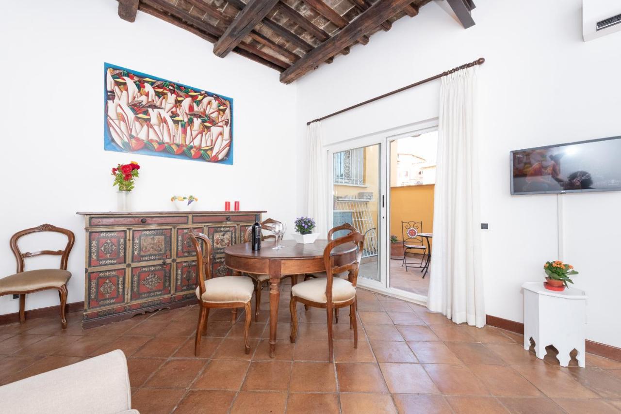 Stunning Campo De Fiori With Terrace *